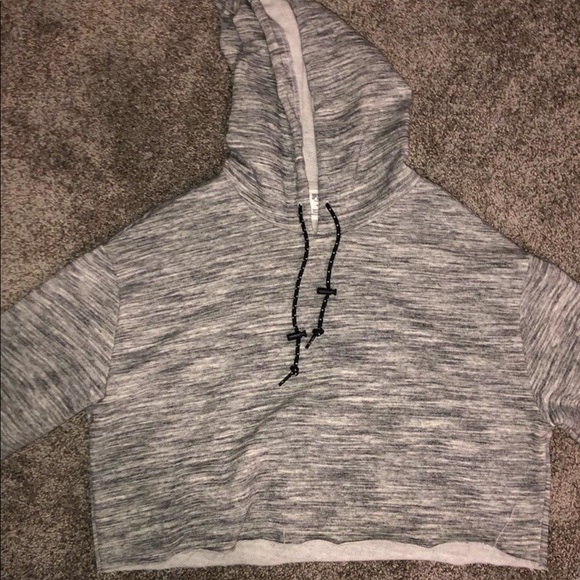 BRAND NEW Pink sweatshirt! - Picture 2 of 4